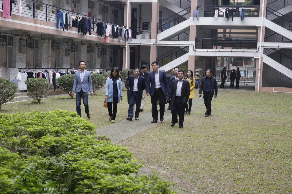 中央组织部来校调研